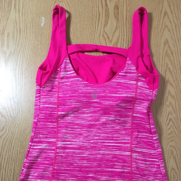 B16 Made Sexy by Victoria’s Secret Pink White Athletic Tank Top w/bra Size Small - Picture 4 of 8